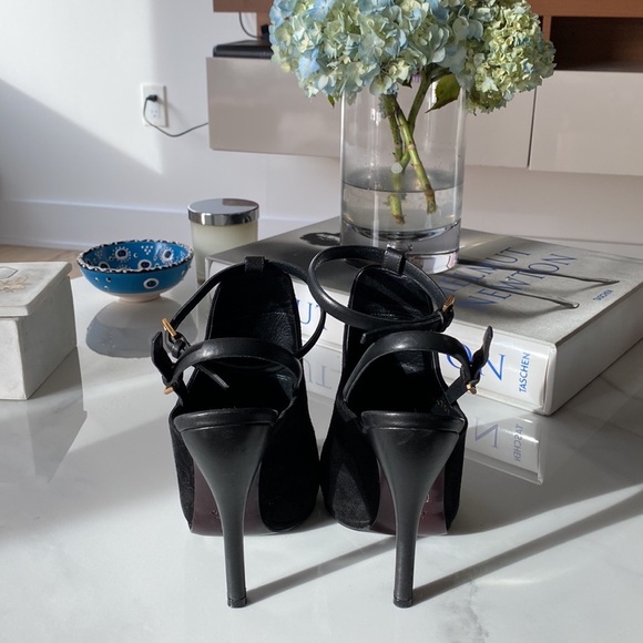 Gucci open toes boots - Picture 2 of 11